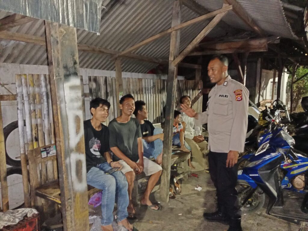 Polsek Carita Sambangi Pemuda dan Sampaikan Pesan Kamtibmas 5 WhatsApp Image 2023 10 24 at 08.45.30