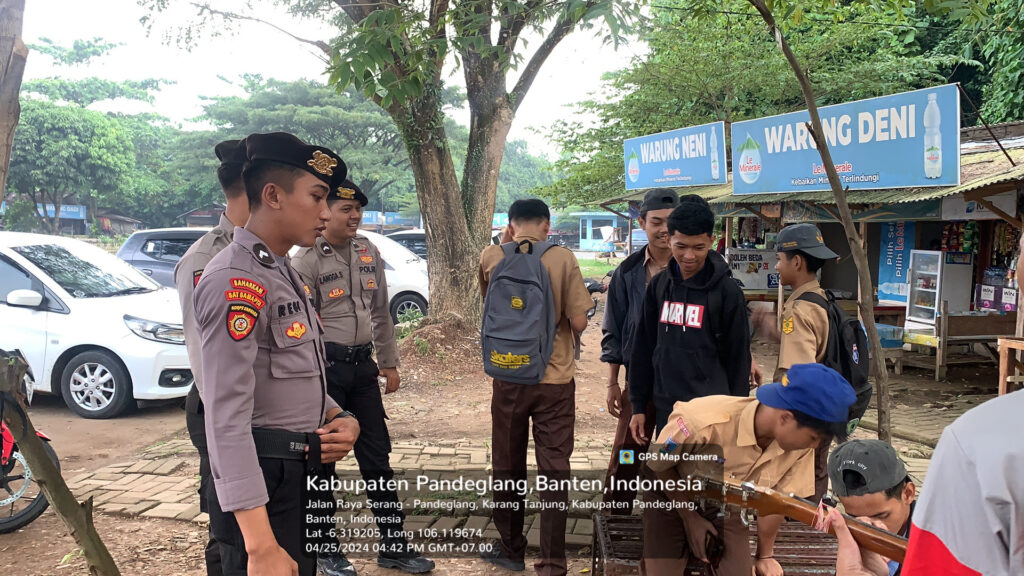 Sat Samapta Polres Pandeglang Gencar Lakukan Patroli Perintis Presisi untuk Antisipasi Pelanggaran dan Gangguan Kamtibmas 6 WhatsApp Image 2024 04 25 at 19.19.23