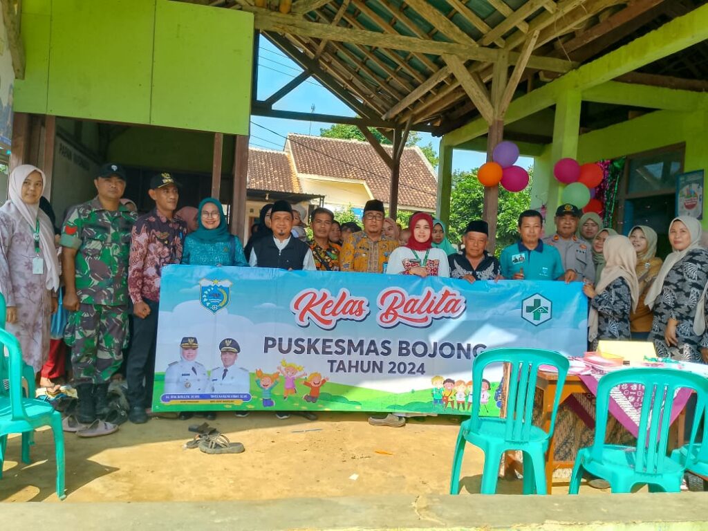 Polsek Bojong Polres Pandeglang Hadiri Kegiatan Monitoring Posyandu Mayar 2 Desa Mekarsari untuk Pencegahan Stunting 4 WhatsApp Image 2024 06 14 at 10.51.45