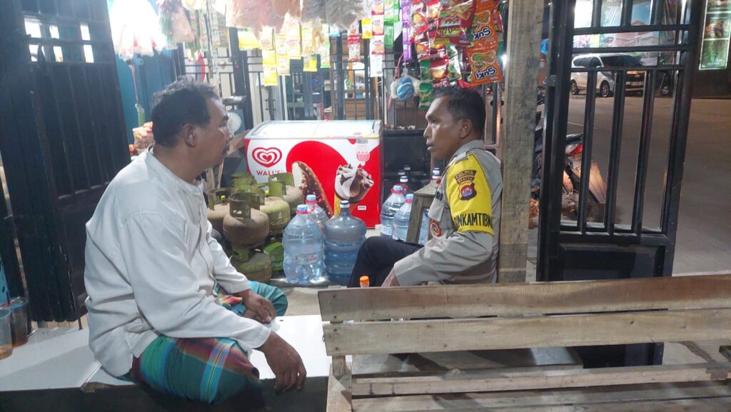 Polsek Carita Dengarkan Curhatan Masyarakat Terkait Kamtibmas di Wilayah Carita 7 WhatsApp Image 2024 08 03 at 07.11.37