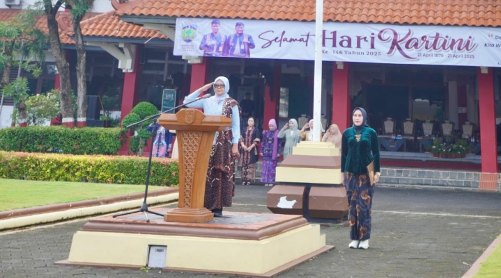 Peringati Hari Kartini, Kompolnas: Kesamaan Pandangan Modal Utama Cegah Kekerasan Berbasis Gender 7 IMG 20250421 184105