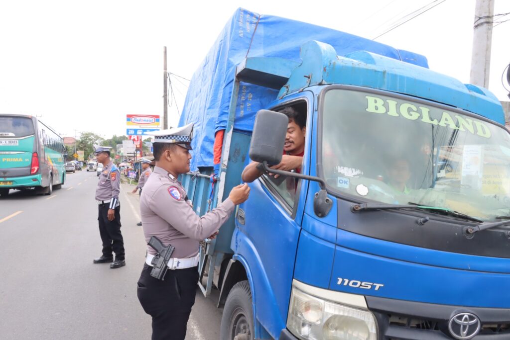 WhatsApp Image 2025 11 23 at 09.24.31