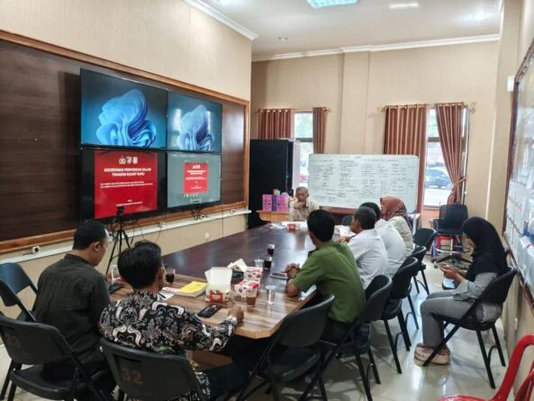 Polres Pandeglang Gelar Sosialisasi KUHAP, Dorong Penguatan Peran PPNS dalam Sistem Peradilan Pidana 2 WhatsApp Image 2026 05 30 at 20.15.23 3 593x445 1